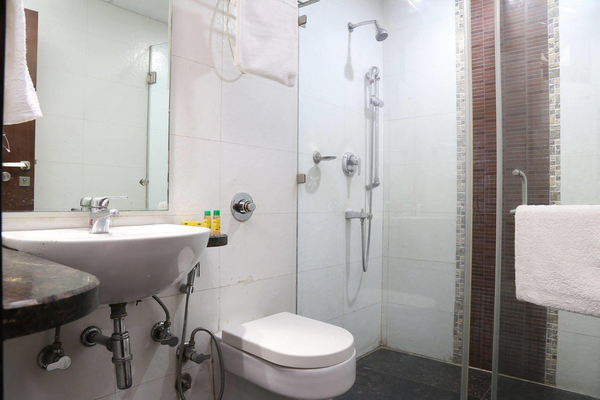 Fabhotel Savoy Suites Mumbai Airport Eksteriør bilde