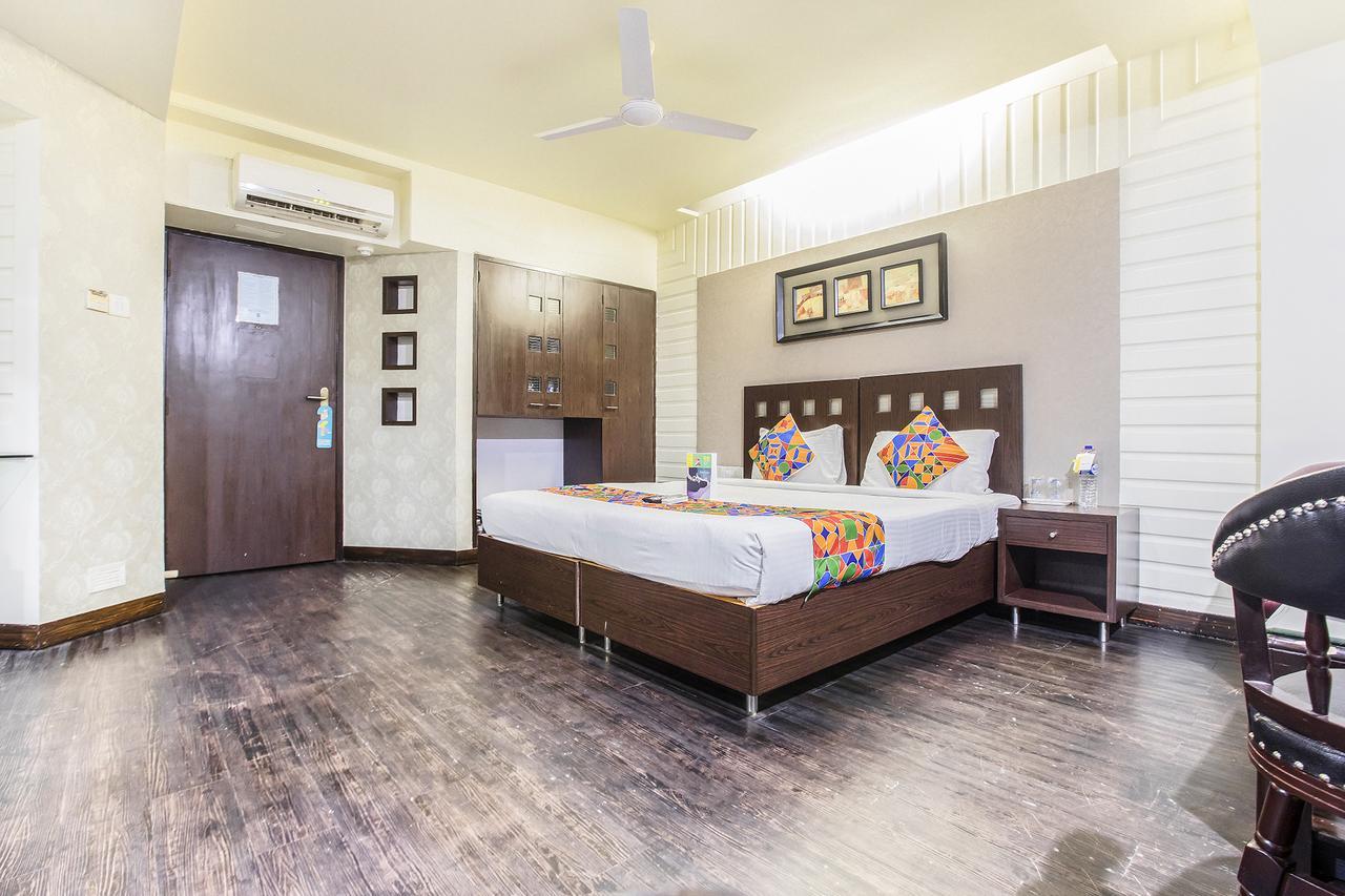 Fabhotel Savoy Suites Mumbai Airport Eksteriør bilde